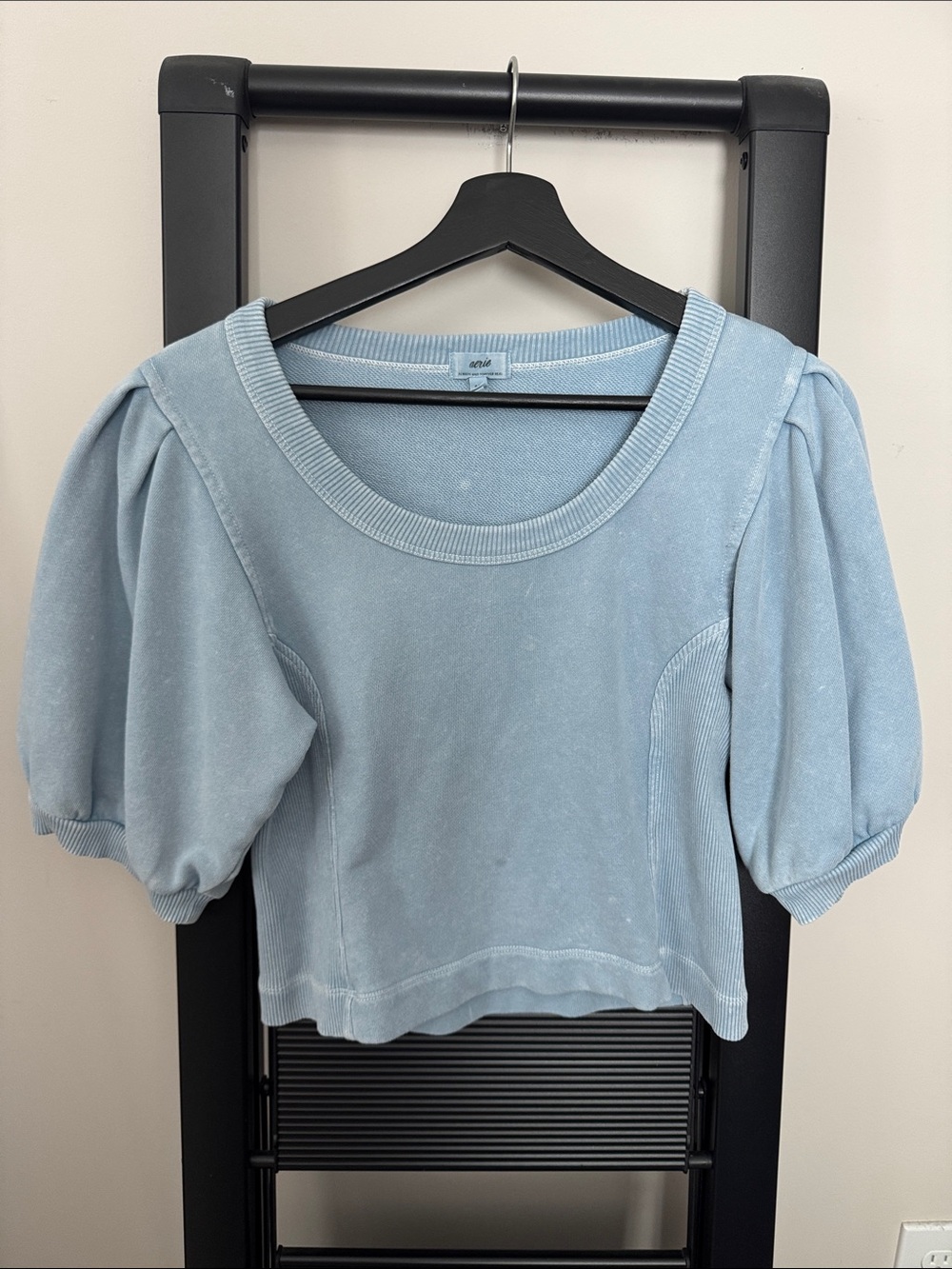 Aerie Light Blue Puff Sleeve Cropped Sweatshirt